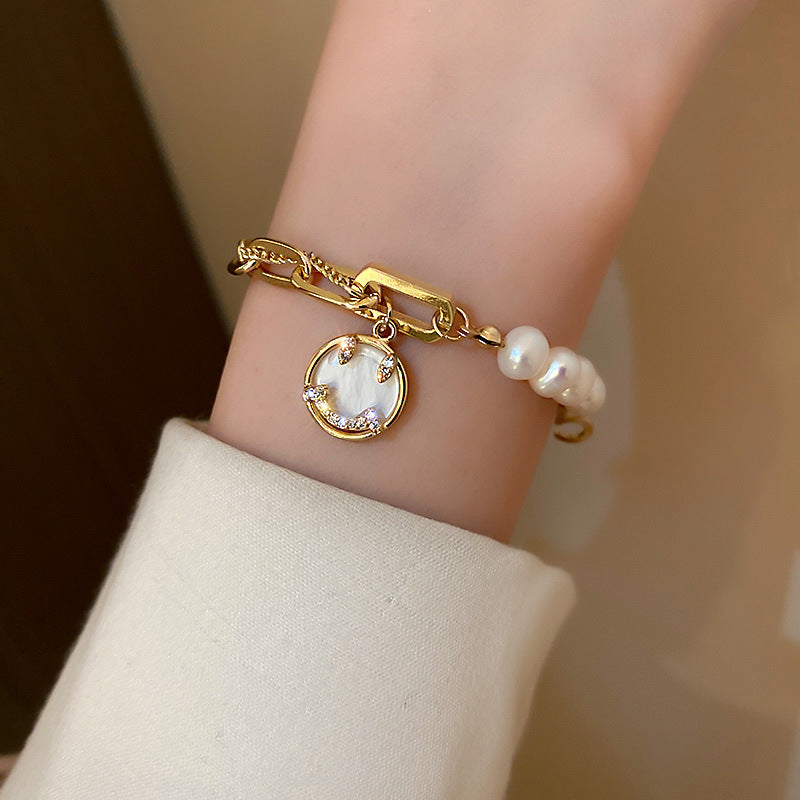 Bracciale minimalista da donna in perle d'acqua dolce di alta qualità