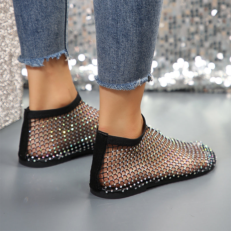 Nuovi sandali piatti cavi con design strass Scarpe estive con punta tonda per le donne