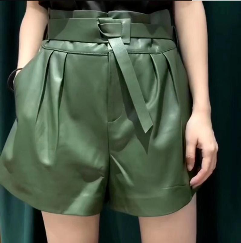 Damen Harajuku Shorts aus echtem Leder