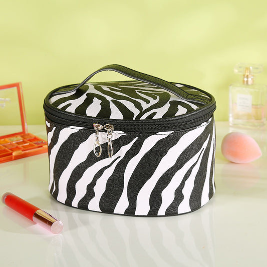 Retro Simple Cosmetic Bag Large Capacity Fashion Portable Storage