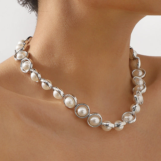 Collana elegante retrò con perle da donna