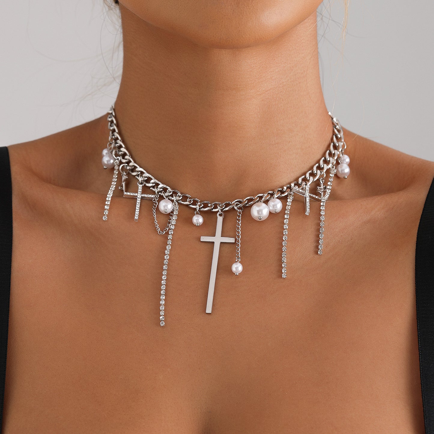 Collana con catena a clavicola con perle e nappa a croce, gioielli alla moda per ragazze piccanti