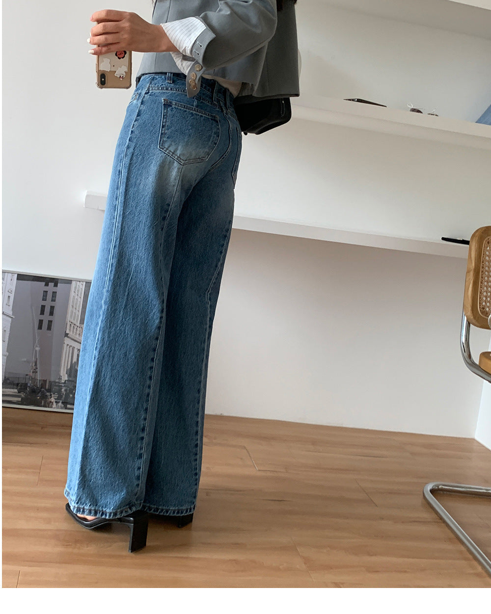 Schlankmachende Retro-Jeans mit hoher Taille