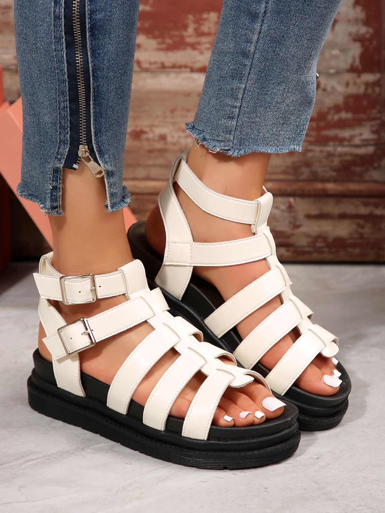 Hollow-out Belt Buckle Platform Pig Cage Sandals Foreign Trade Roman Shoes